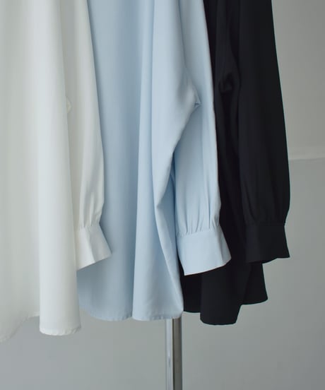 tops-02609 Oversized Loose Shirt White Blue Black
