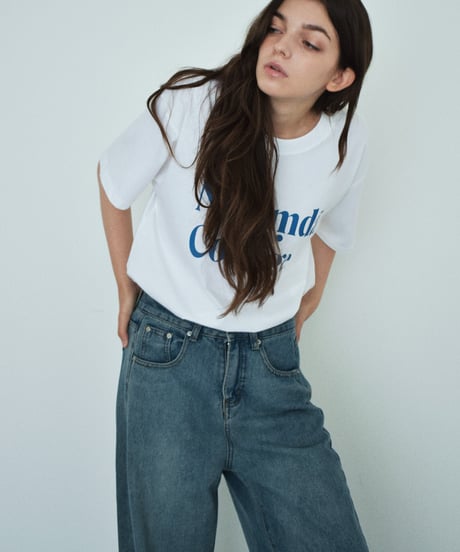 nh-tops-02614 Oversized Logo T-Shirt White Gray Cream