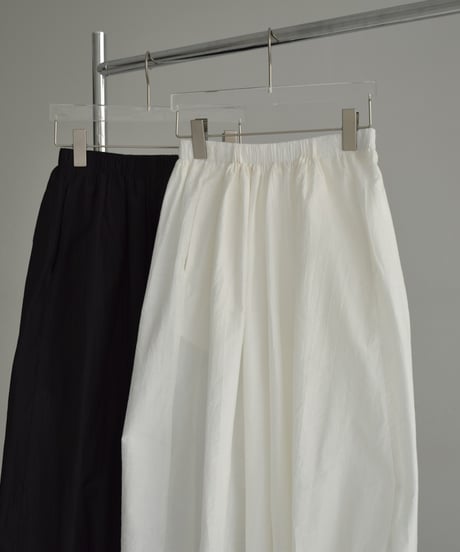 bottoms-02242　Waist Gathered Balloon Pants White Black