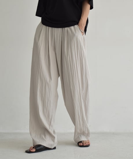 bottoms-02292  Washer Tuck Easy Pants  Light Gray Beige Gray Black