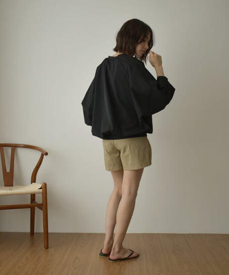 swim-07001　Tucked Swim Shorts　Beige　Khaki　Dark Brown　Black