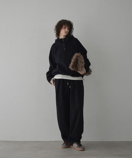 tops-02578　Snap Button Fleece-Lined Hooded Pullover　Greige　 Black