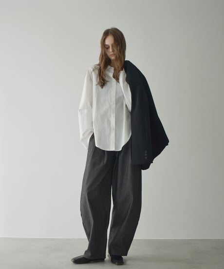 bottoms-02299  Denim-like Tucked Cocoon Pants　Navy Black