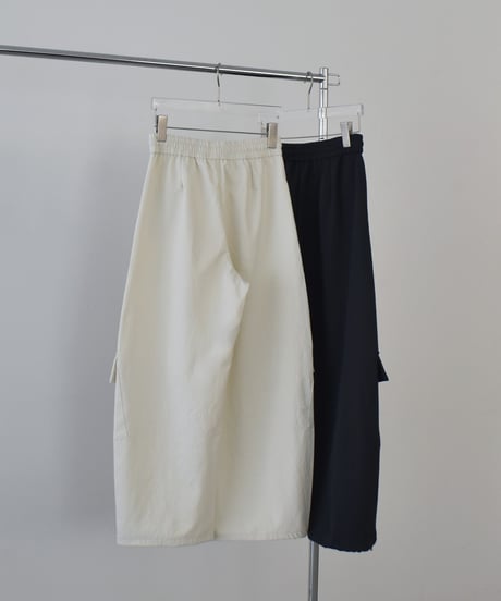 bottoms-02317 Wide Cargo Pants Ecru Dark Navy