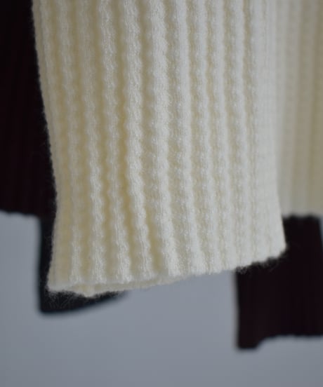 knit-02305　Ripple High Neck Knit  Ivory  Brown  Black
