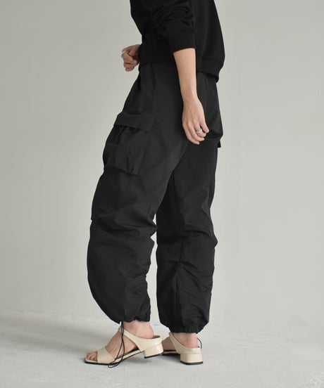 bottoms-02231　Nylon Drost Cargo Pants　White　Grey　Black
