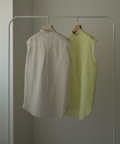 tops-04126 MADE IN JAPAN SHEER SLEEVELESS SHIRT