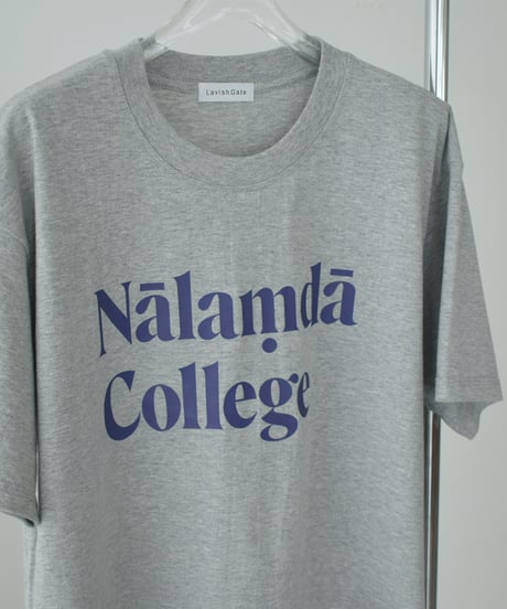 nh-tops-02614 Oversized Logo T-Shirt White Gray Cream