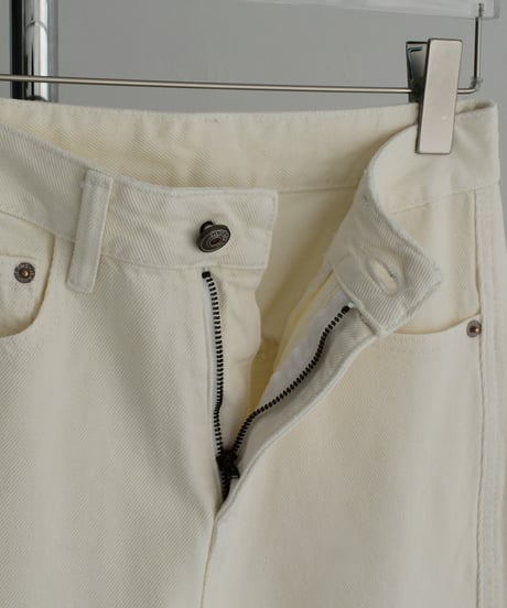 bottoms-02284  Curve Denim Pants  Off White
