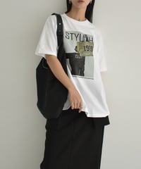tops-02505　Oversized Photo T-shirt White Cream Black