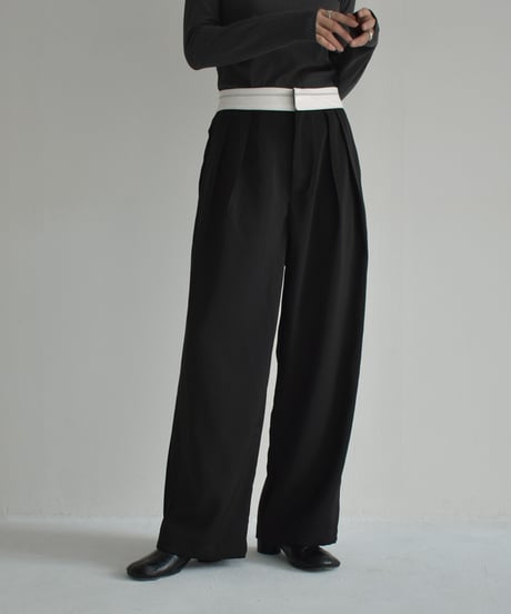 bottoms-02216　Marbelt Design Low Waist Tuck Pants　Black