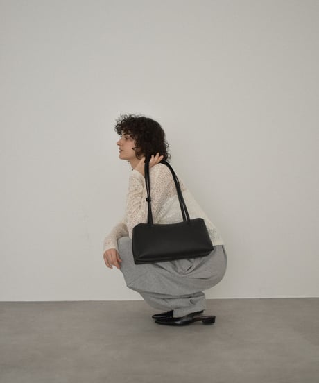 bag2-02671  Magnet Shoulder Bag Camel Brown Black