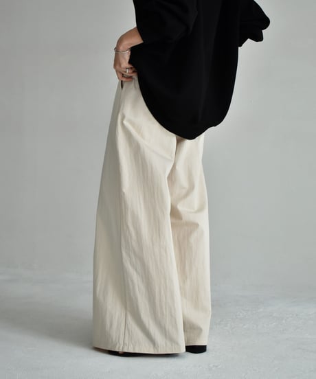 bottoms-02265    Wrap waist tuck wide pants Ecru Khaki-gray Black