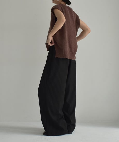 knit-02279　U-Neck Vest Gray Brown Black