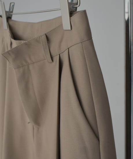 bottoms-02266　Tuck Wide Pants  Ecru Mochabeige Black