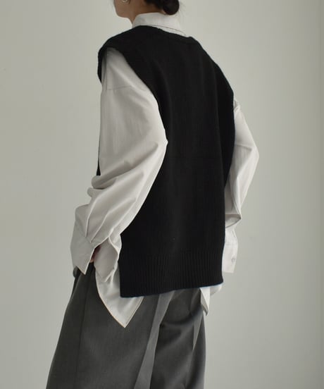 knit-02279　U-Neck Vest Gray Brown Black