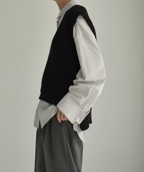 knit-02279　U-Neck Vest Gray Brown Black