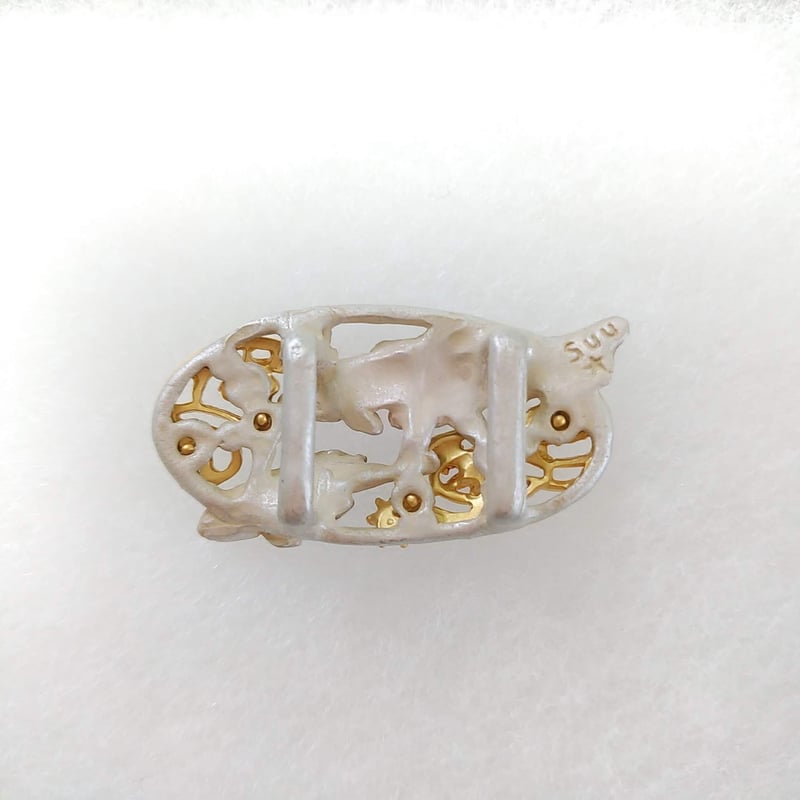 帯留め【秋の鯉】 | カジュアルキモノ Orange bird STORE