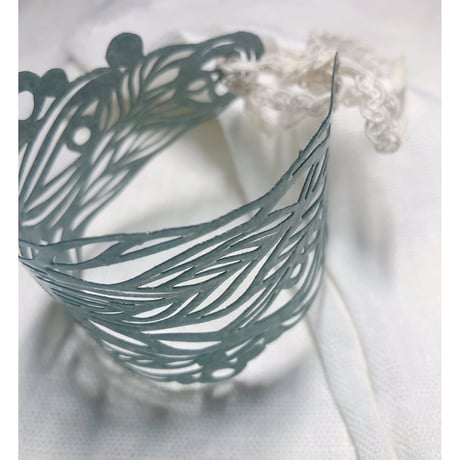 cutout accessories-bracelet-
