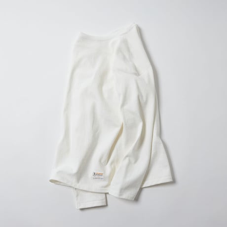 Champion TRUE TO ARCHIVES C3-T422 “PRACTICE FOOTBALL LONG SLEEVE T-SHIRT”
