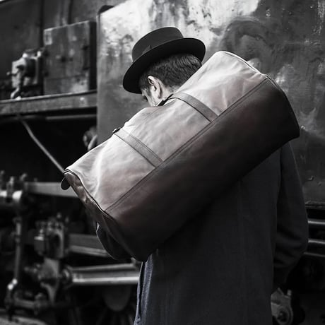 vasco VS-261L “LEATHER TRAVEL BOSTON BAG”