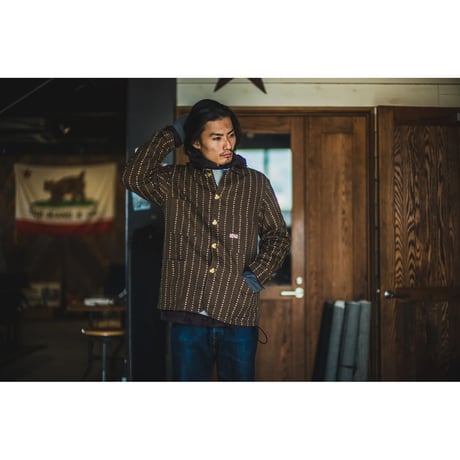 TCB jeans “Cathartt Chore Coat Brown Paw Stripe”
