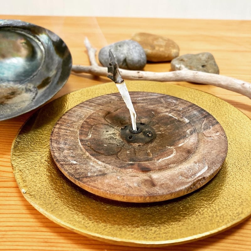 オマケ　生ホワイトセージ Amazon.co.jp: ホワイトセージ 浄化用 セージの葉 無農薬