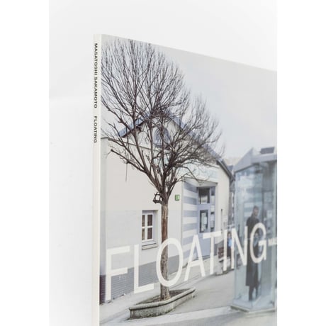 『FLOATING』 坂本政十賜