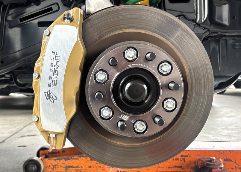 ランドクルーザー250専用 DOUBLE EGIHT キャリパーカバー フロント