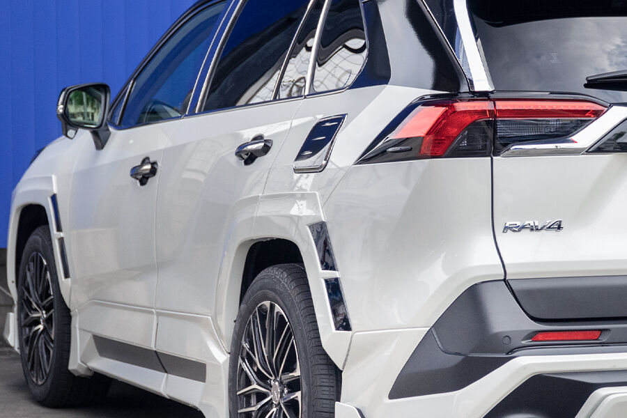 RAV4 TRD用 オーバーフェンダー 未塗装品 ダブルエイト | GMG ONLINE SHOP