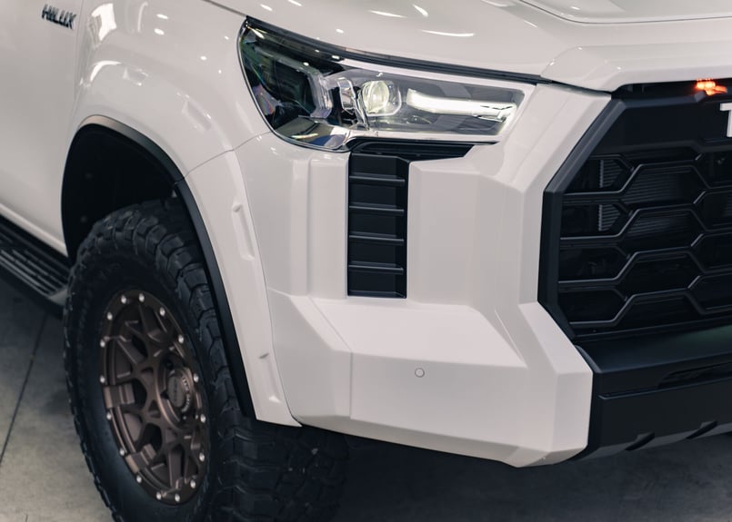 ハイラックス オーバーフェンダー/タンドラフェイスバンパー専用