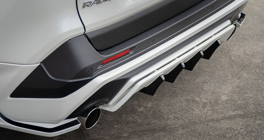 RAV4 TRD用 リアディフューザー 未塗装品 ダブルエイト | GMG ONLINE SHOP