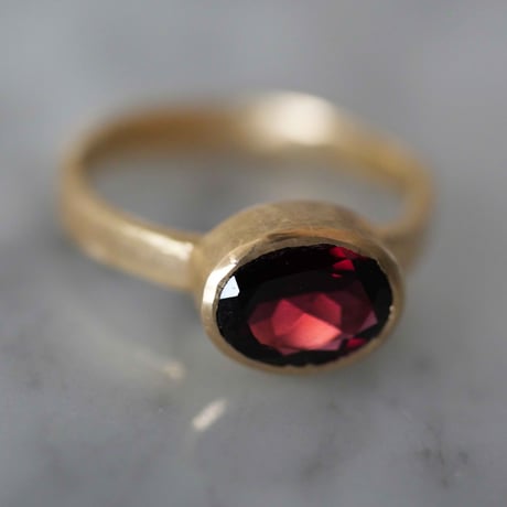 AQUA oval stone ring - garnet