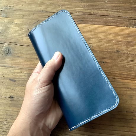 ネイビーオイルコードバン×ルガトショルダーワイン 長財布 小銭入れあり