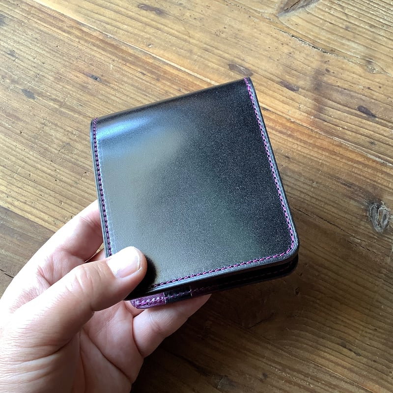 オイルコードバン黒×ルガトショルダーパープル 紫色 二つ折り財布 小銭