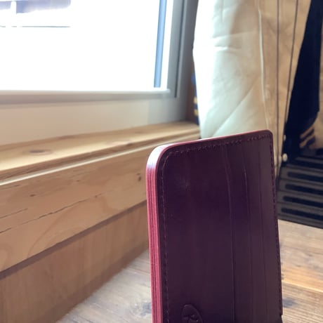 ルガトショルダーワイン  二つ折り財布  小銭入れあり