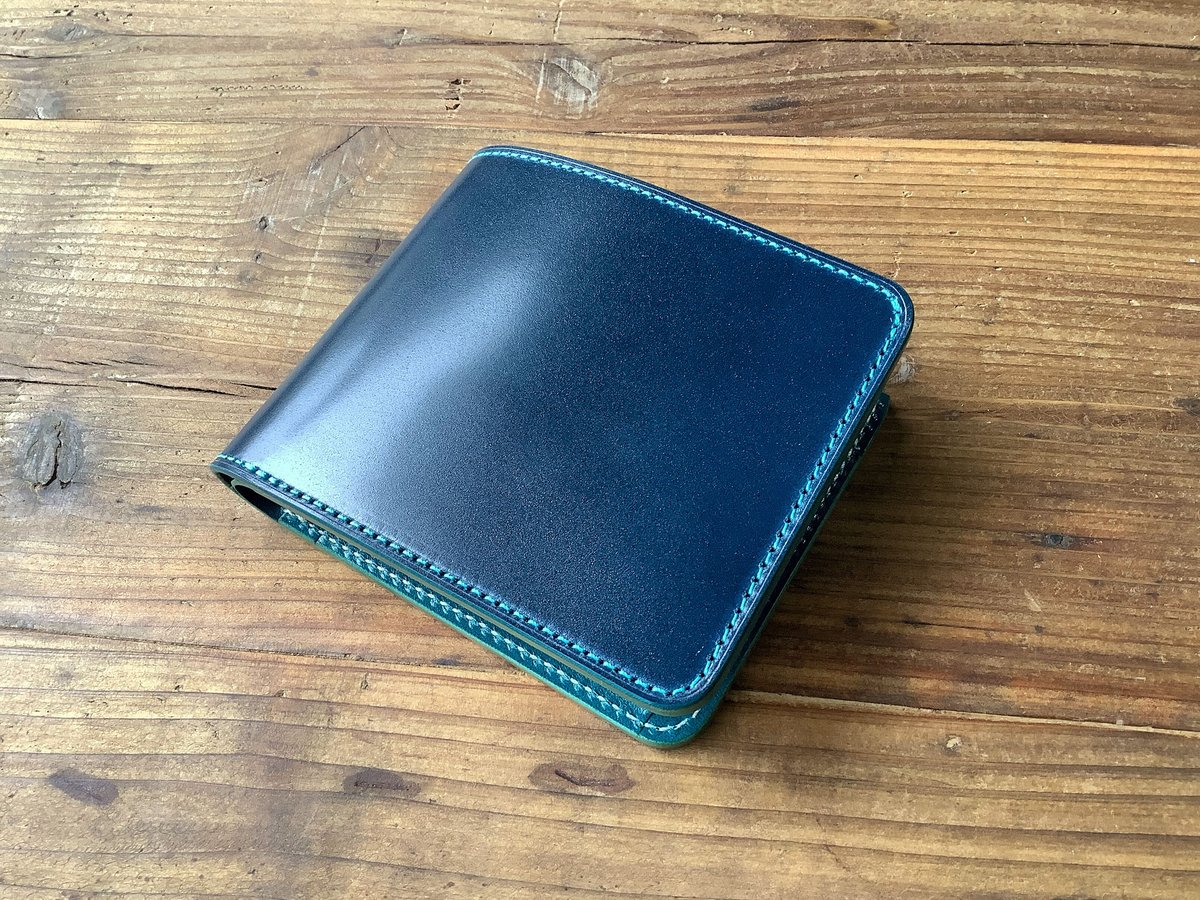 【送料無料】ルガトショルダーのコンパクトウォレット【琉球ブルー】 ルガトショルダーのコンパクトウォレット【琉球ブルー】 | iichi