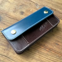 ネイビーオイルコードバン×チョコ色牛革 トラッカーウォレット