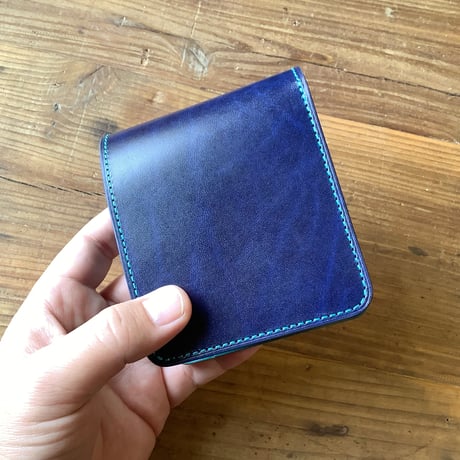 ルガトショルダーネイビー＆琉球ブルー  二つ折り財布  小銭入れあり