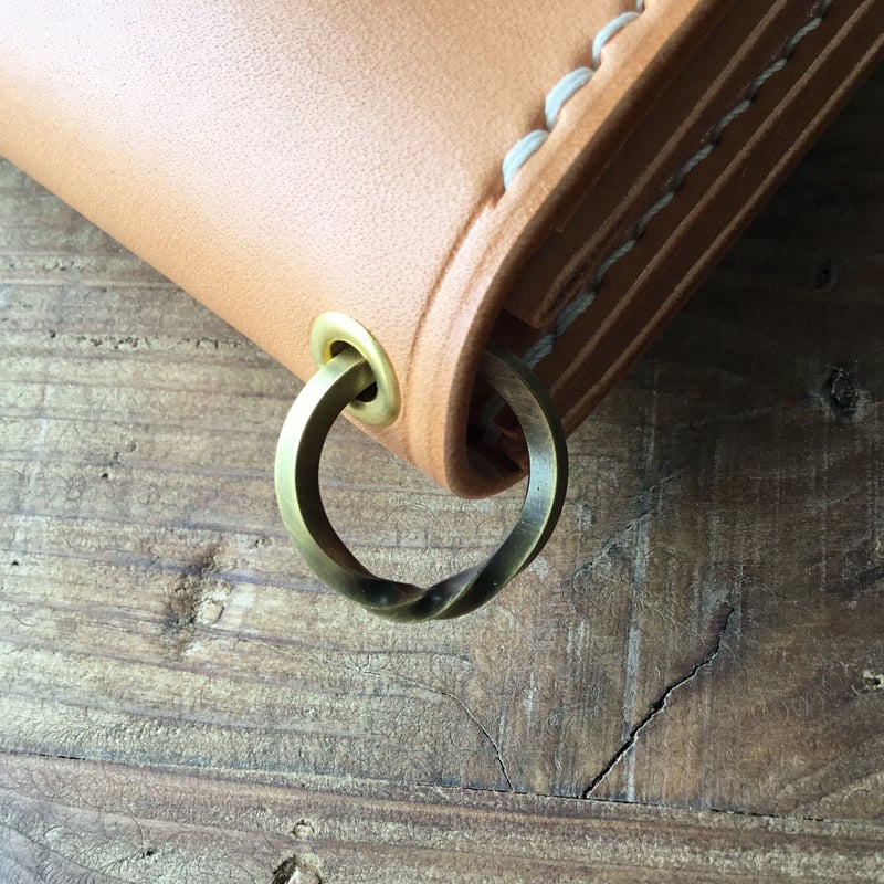 [ハンドメイド] トラッカーウォレット アメリカンオイルレザー茶180×95 当店オリジナルの茶芯レザーを使って制作したトラッカーウォレットです