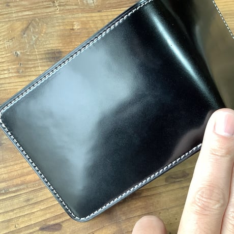 オイルコードバン黒×ルガトショルダー黒 二つ折り財布 小銭入れ無し