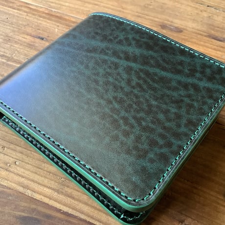 ルガトショルダーグリーン  二つ折り財布  小銭入れあり