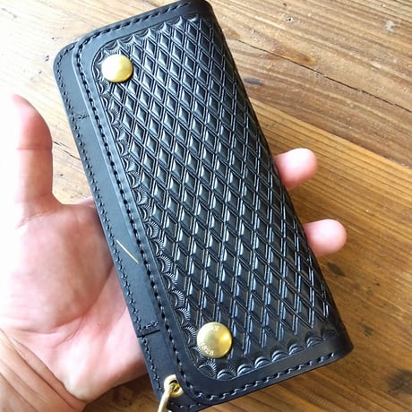 トラッカーウォレット  黒　オイルレザー  ダイヤパターン