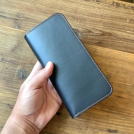 黒革×ルガトショルダーオレンジ　橙　長財布 小銭入れあり