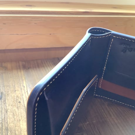 オイルコードバンブラウン×ルガトショルダーネイビー　　二つ折り財布　小銭入れあり