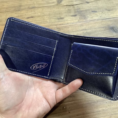 ライトブラウンコードバン×ルガトショルダーネイビー 二つ折り財布 小銭入れあり