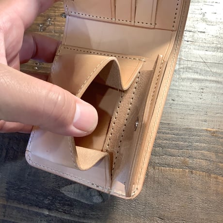 ロカドコードバンターコイズ×ワイルドサドル 二つ折り財布 小銭入れあり