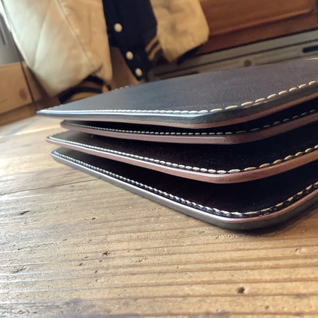 黒革×ルガトショルダー　ダークブラウン  長財布 小銭入れあり