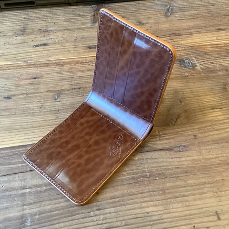 ルガトショルダーブラウン 二つ折り財布 小銭入れなし