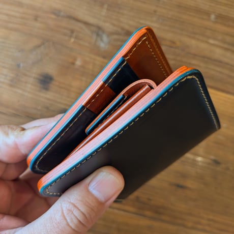 オイルコードバンネイビー×ルガトショルダーオレンジ 二つ折り財布  小銭入れあり